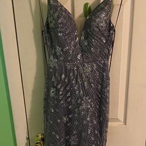 Better picture of prom dress color